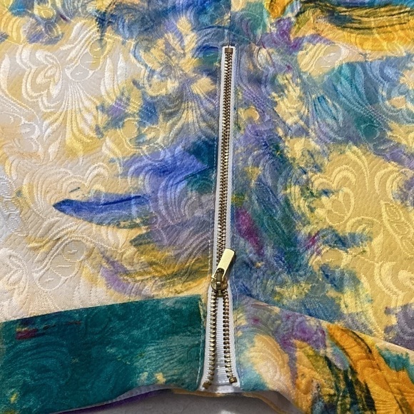 H&M watercolour midi skirt, size US 4 - Picture 8 of 8